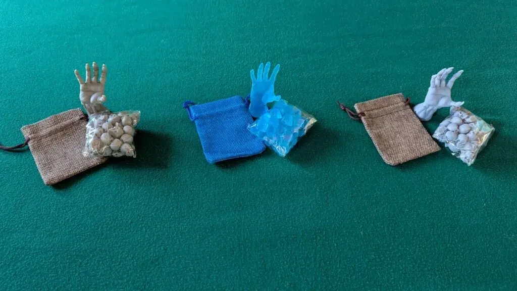 Tre set completi teschietti pool con mano Edge e sacchettini per VtES