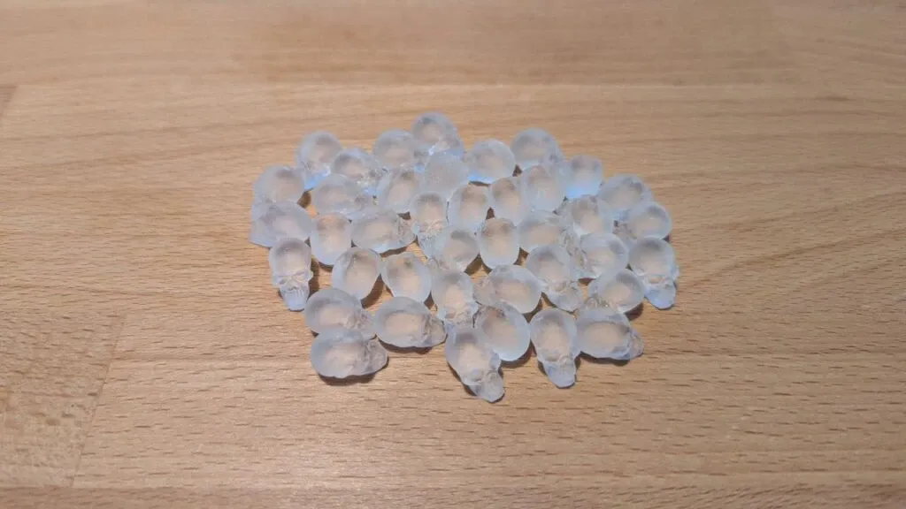 Teschietti pool trasparenti